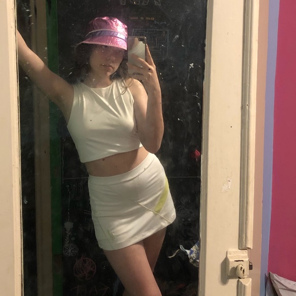 Tennis skirt - Picture 3 of 3